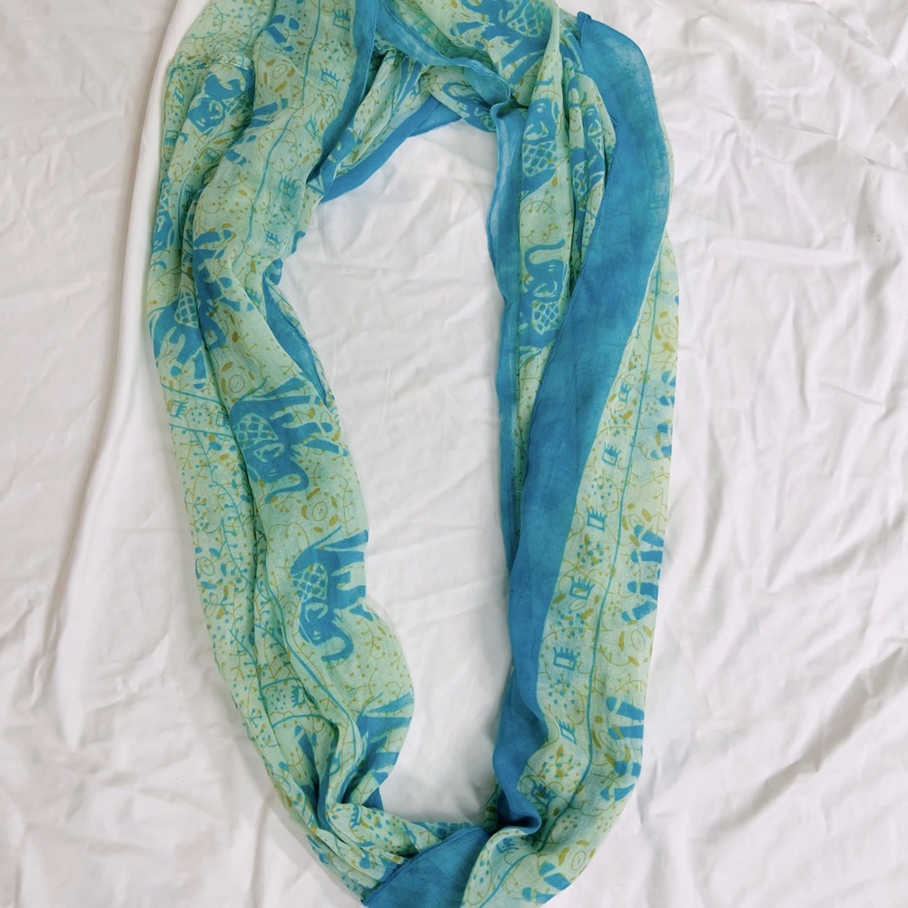 Infinity loop scarf. Elephant Print
